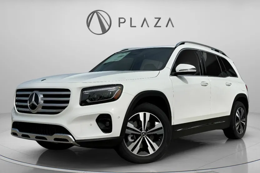 2025 Mercedes Benz GLB 250 4MATIC photo 1