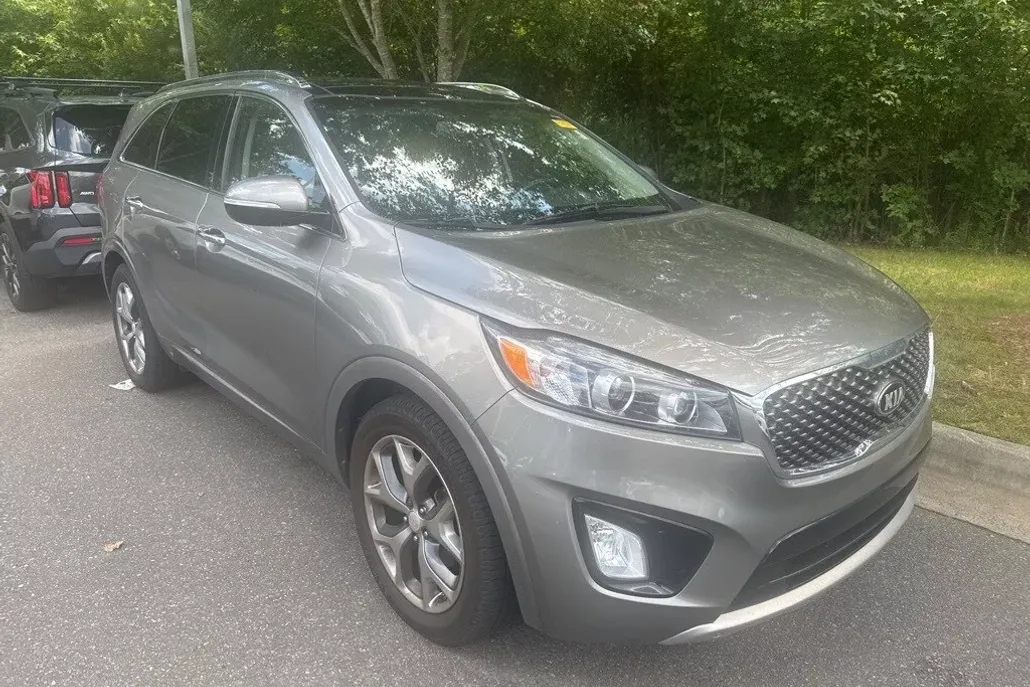 2018 Kia Sorento SX photo 1