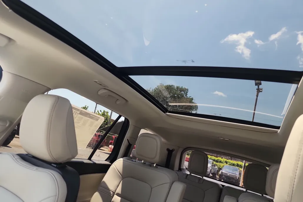 2025 Lincoln Aviator Premiere photo 1