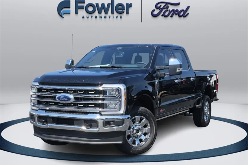 2025 Ford F-250 King Ranch photo 1