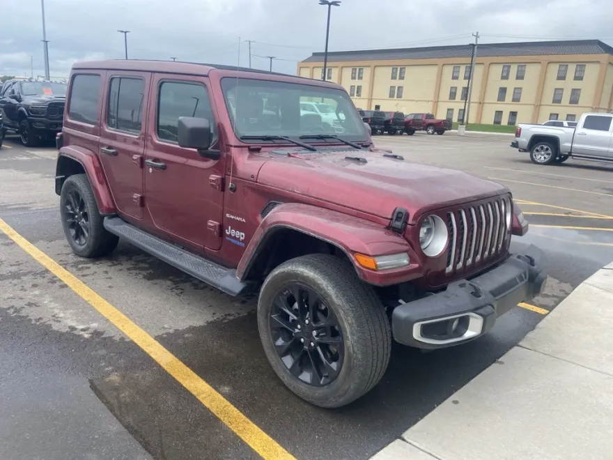 2021 Jeep Wrangler Unlimited Sahara 4xe photo 1