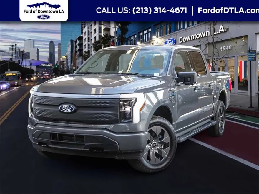 2024 Ford F-150 Lightning XLT photo 1