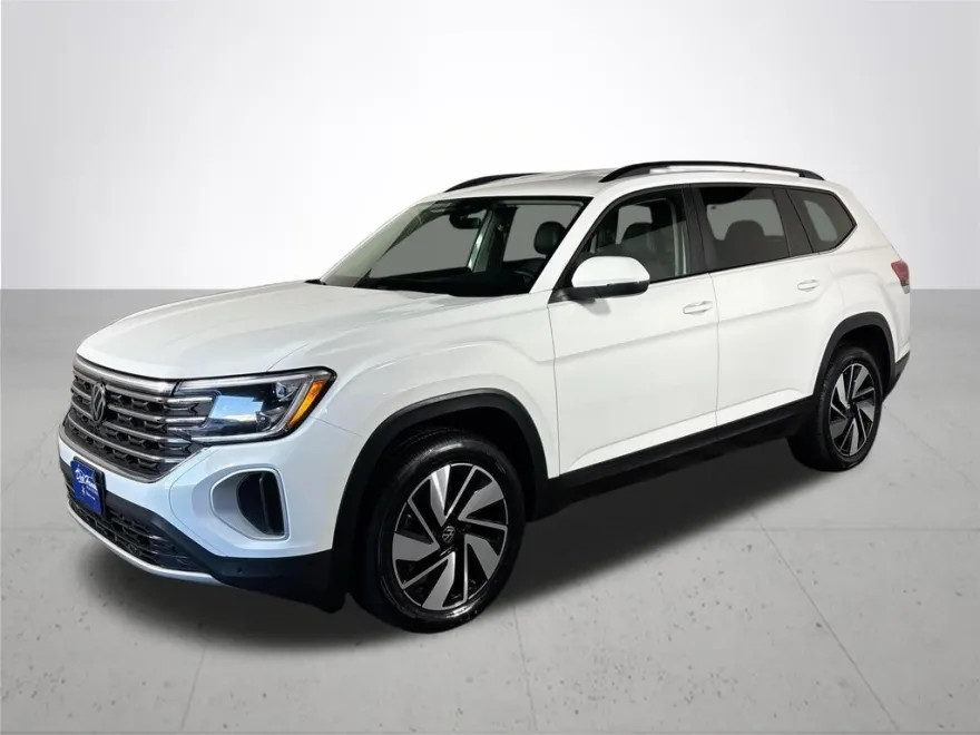 2024 Volkswagen Atlas SE Technology photo 1