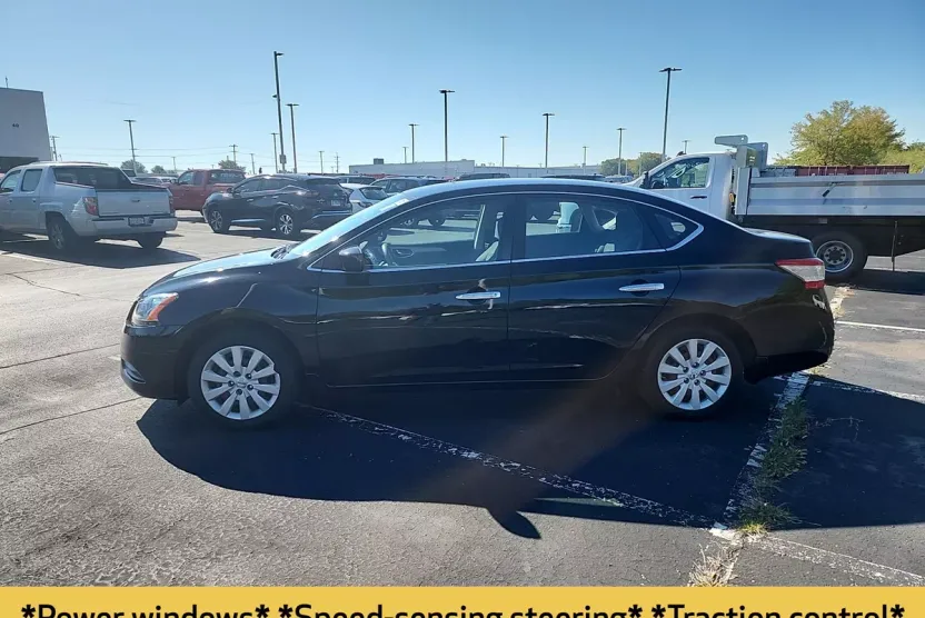2013 Nissan Sentra S photo 1