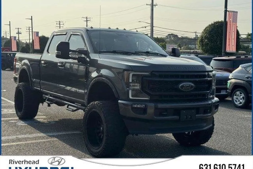 2020 Ford F-250 Lariat photo 1