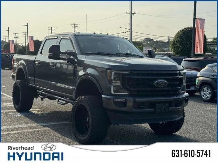 2020 Ford F-250 Lariat photo 1