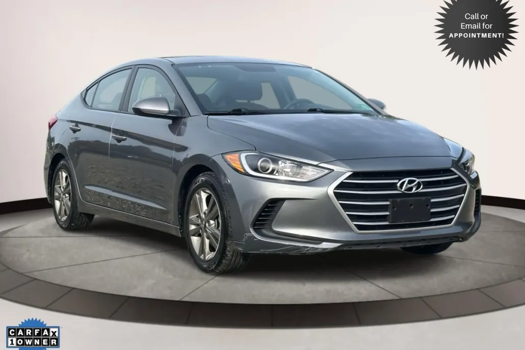 2018 Hyundai Elantra SEL photo 1