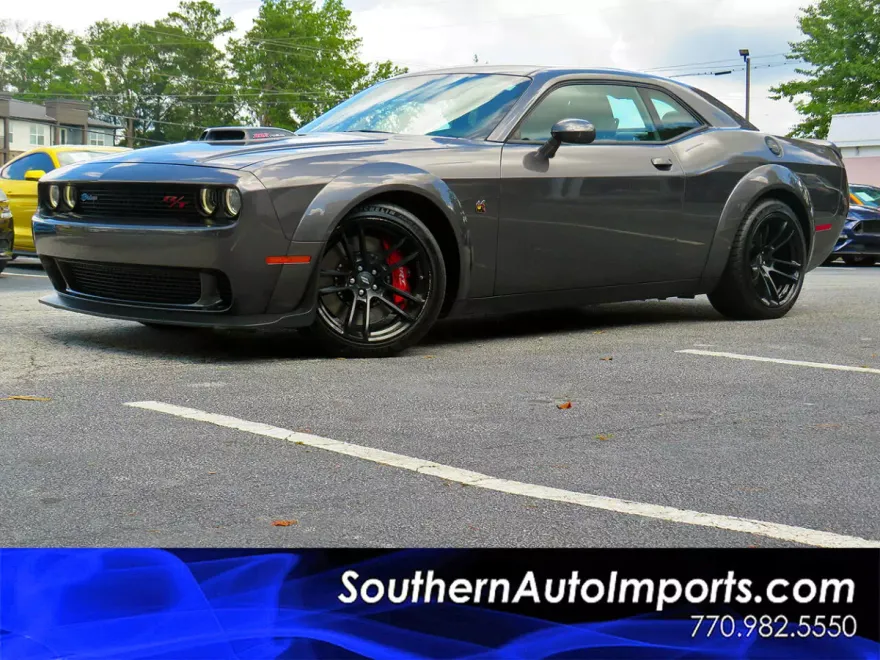2021 Dodge Challenger R/T Scat Pack Widebody photo 1