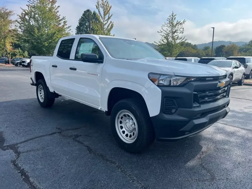 2026 Chevrolet Colorado Work Truck photo 1