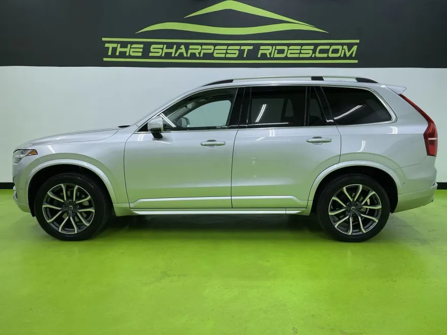 2018 Volvo XC90 T5 Momentum photo 1