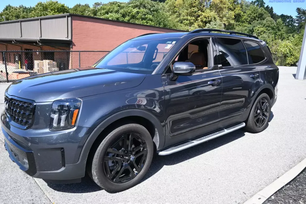 2023 Kia Telluride SX Prestige X-Line photo 1