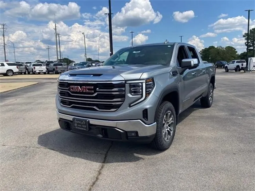 2026 Gmc Sierra 1500 SLT photo 1