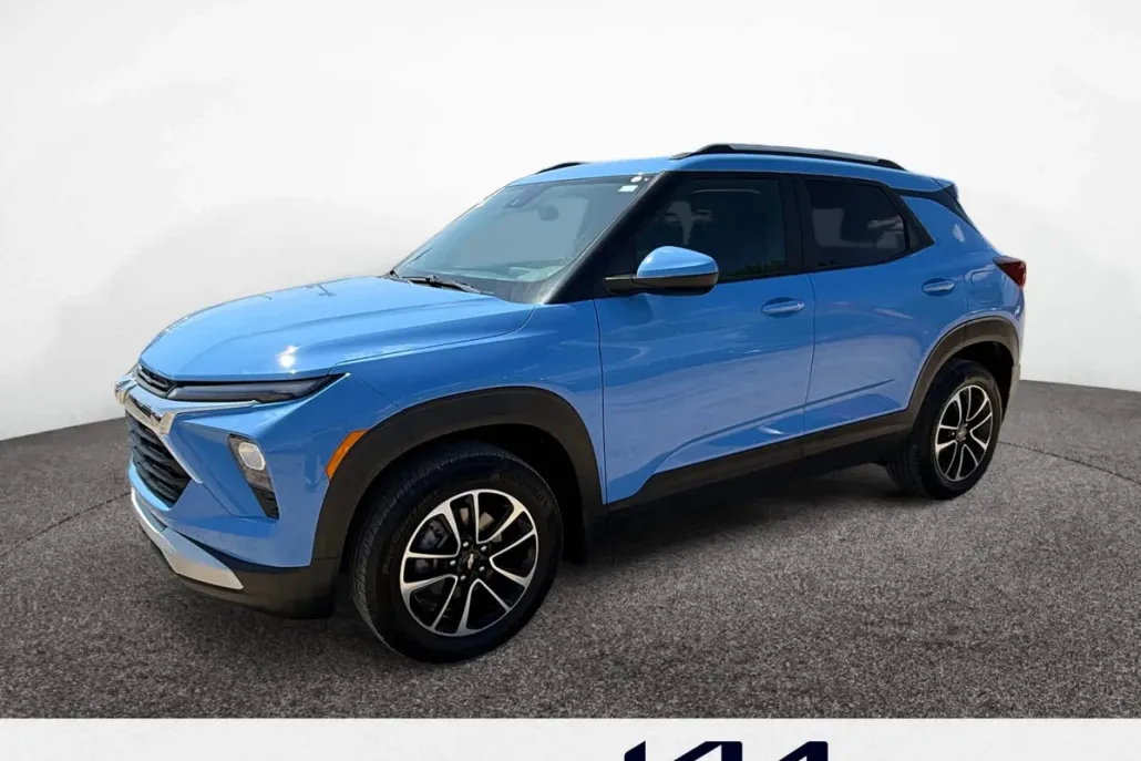 2024 Chevrolet Trailblazer LT photo 1