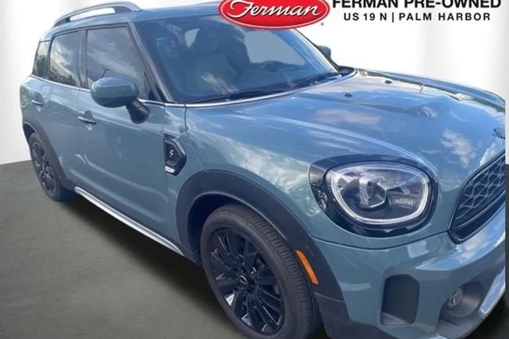 2023 Mini Countryman Signature photo 1