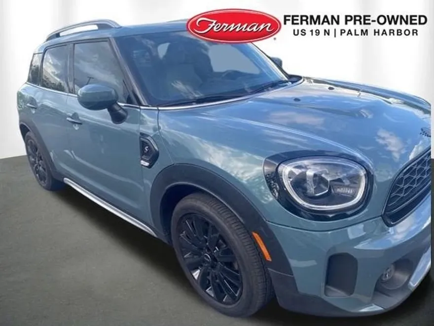 2023 Mini Countryman Signature photo 1