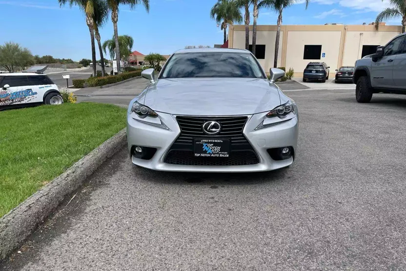 2015 Lexus IS 250 AWD photo 1
