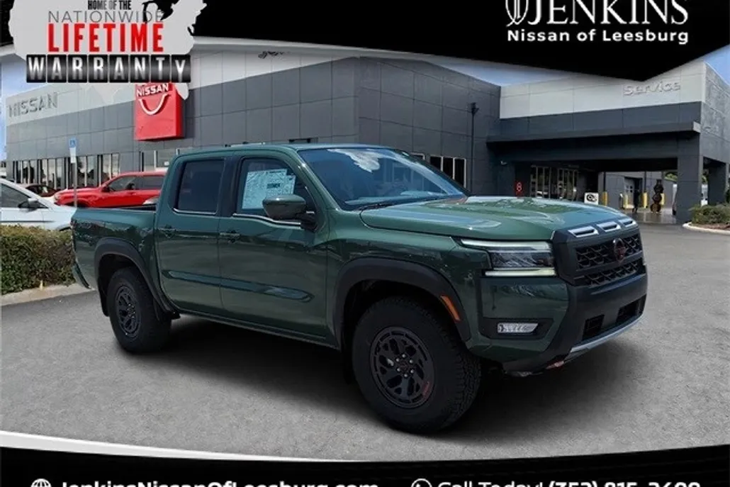 2025 Nissan Frontier PRO-4X photo 1