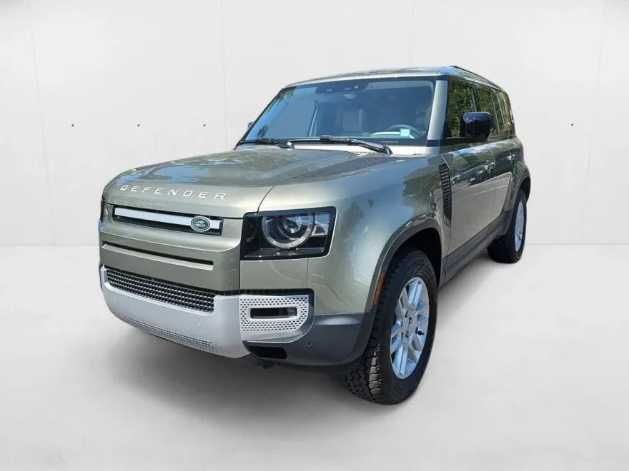 2024 Land Rover Defender 110 S photo 1