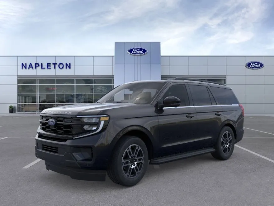 2025 Ford Expedition photo 1