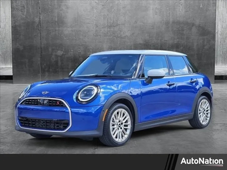 2025 Mini Cooper 4 Door Hardtop S photo 1