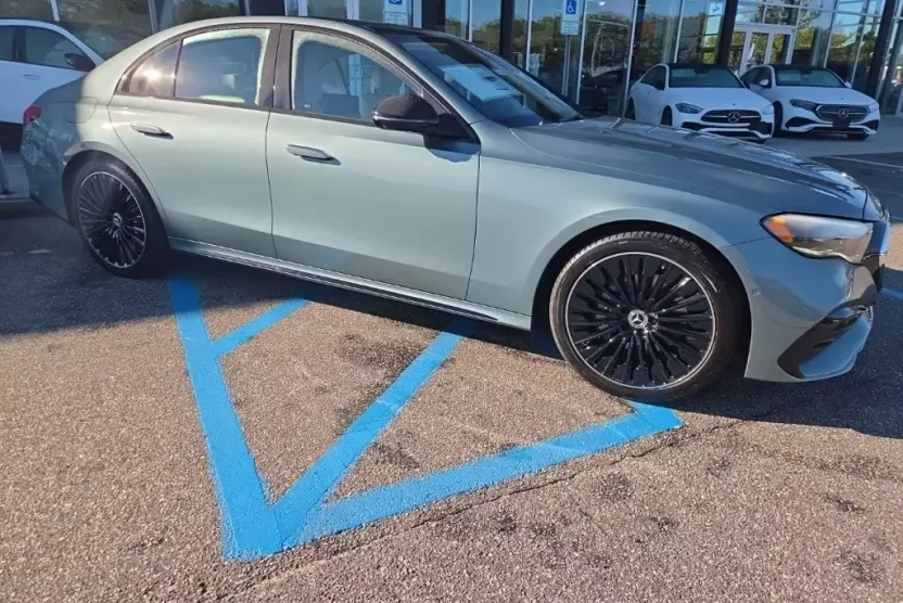 2026 Mercedes Benz E 350 photo 1