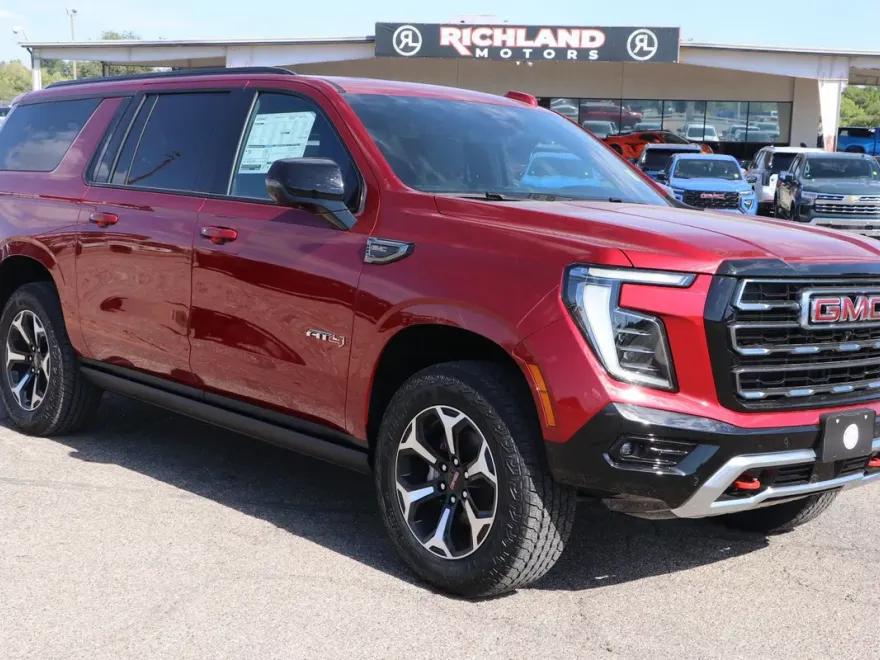 2026 Gmc Yukon XL AT4 photo 1