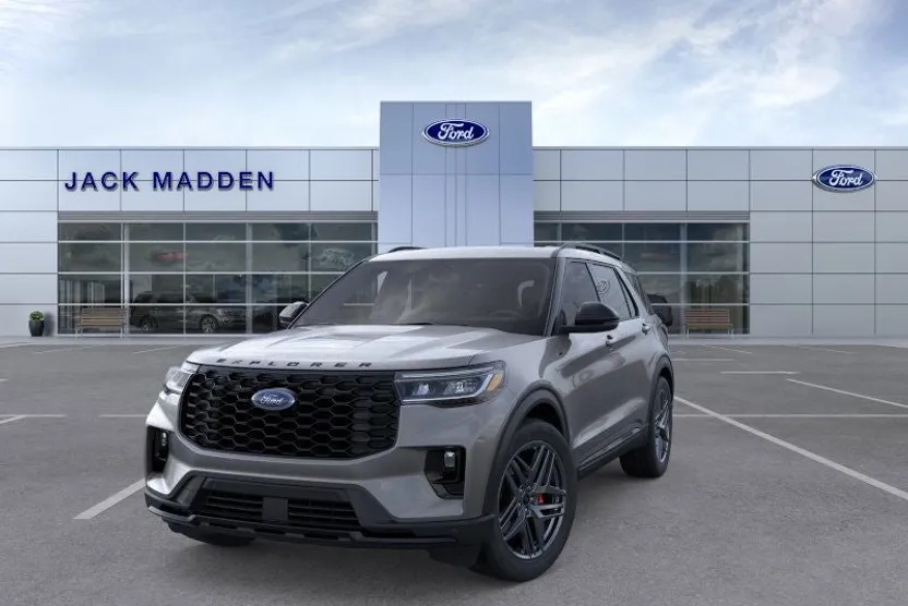 2025 Ford Explorer ST-Line photo 1