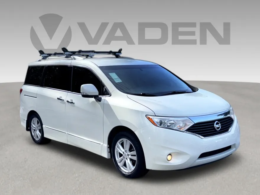 2015 Nissan Quest SL photo 1
