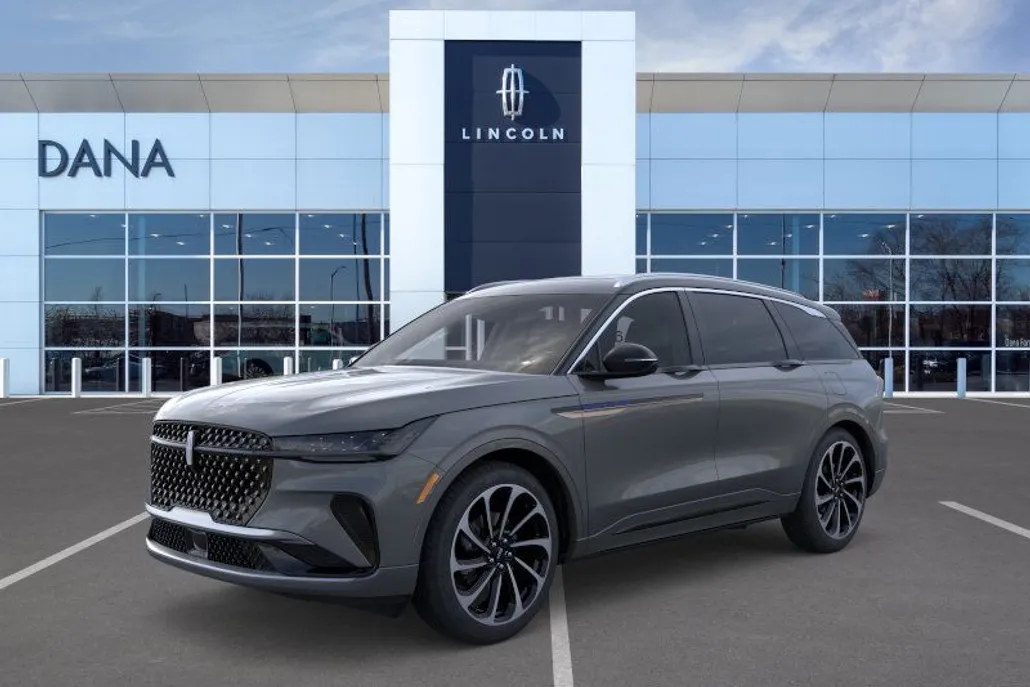 2025 Lincoln Nautilus Black Label photo 1