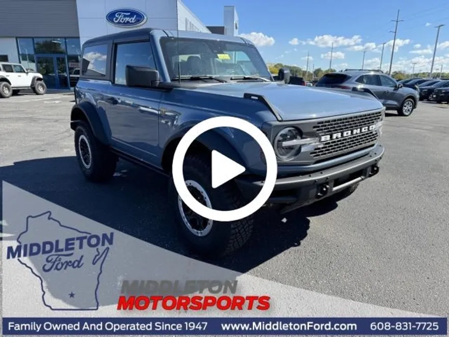 2024 Ford Bronco Badlands photo 1
