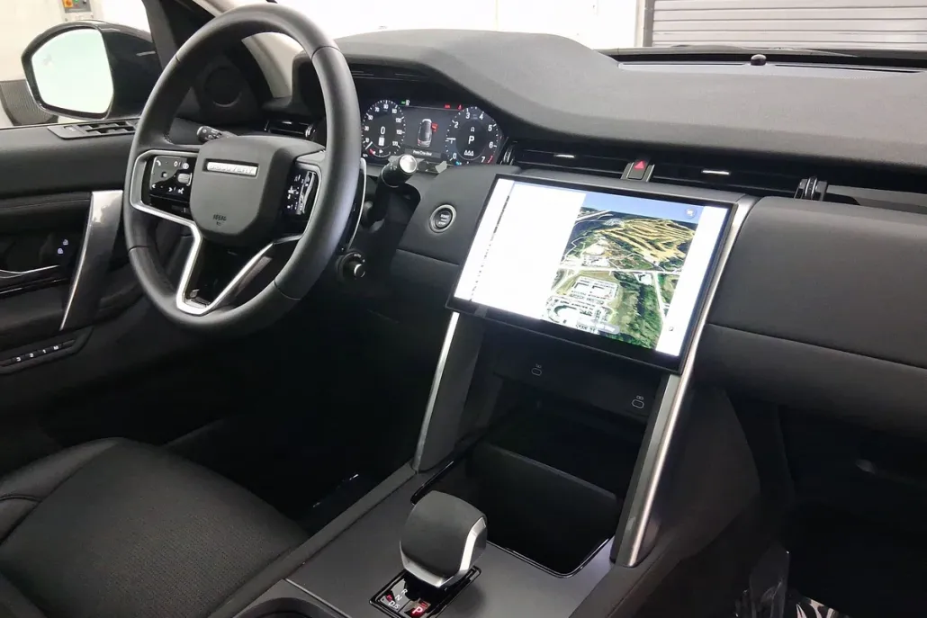 2025 Land Rover Discovery Sport S photo 1