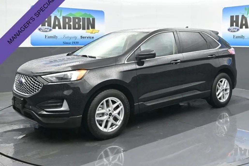 2024 Ford Edge SEL photo 1