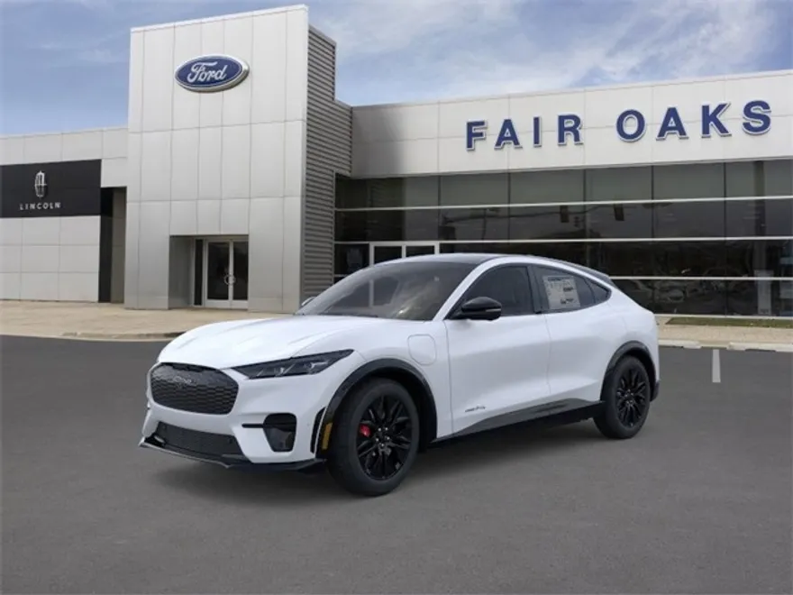 2025 Ford Mustang Mach-E Premium photo 1