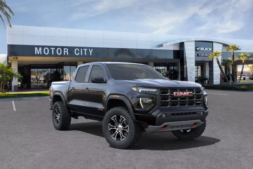 2025 Gmc Canyon AT4 photo 1