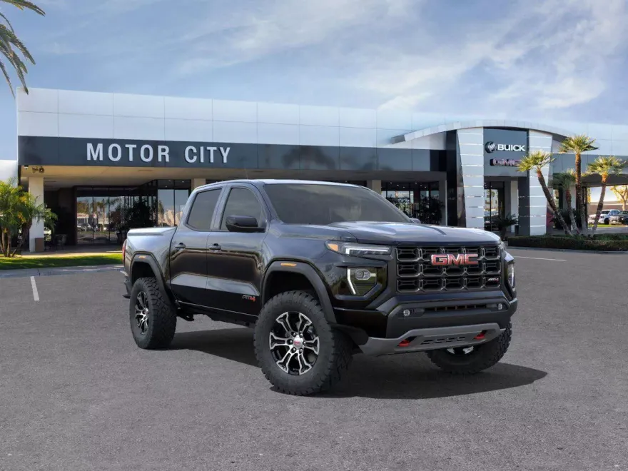 2025 Gmc Canyon AT4 photo 1