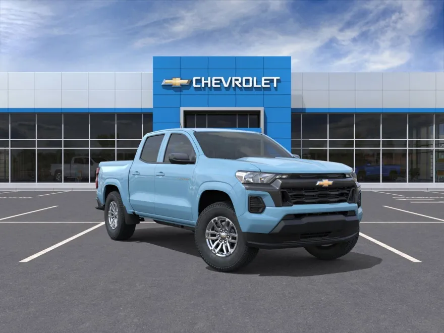 2025 Chevrolet Colorado Work Truck LT photo 1