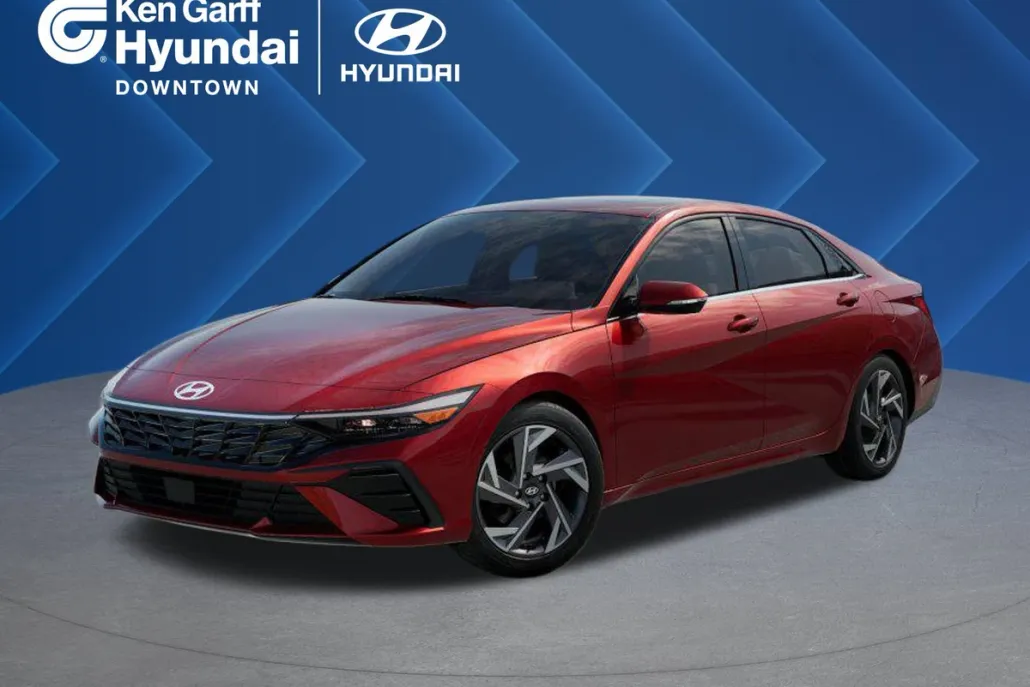 2025 Hyundai Elantra Limited photo 1