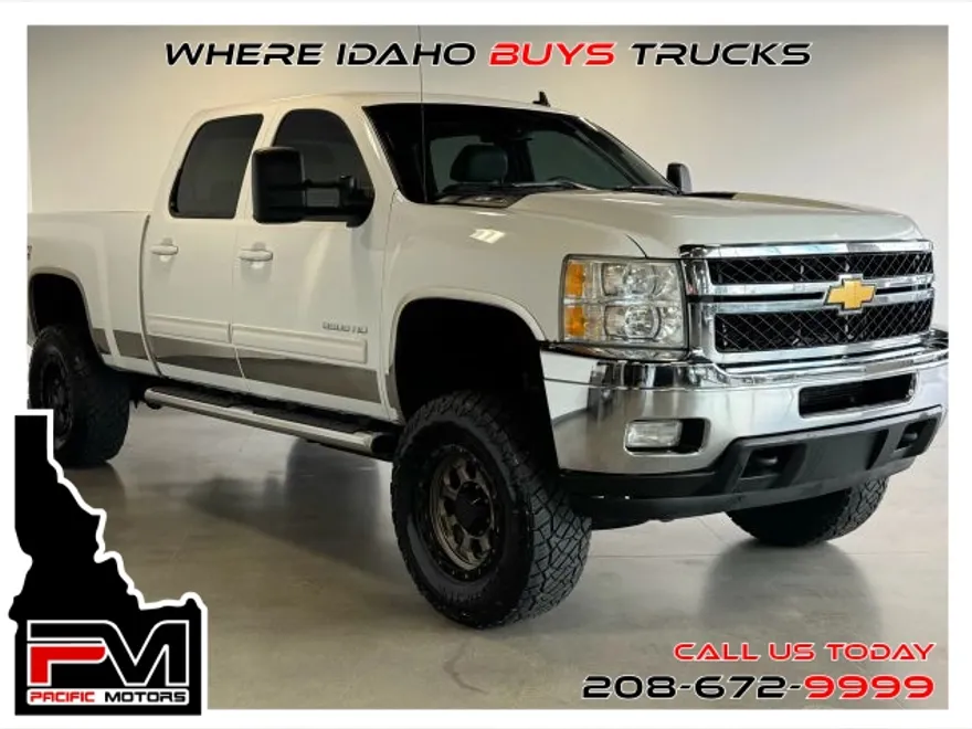 2012 Chevrolet Silverado 3500HD LTZ photo 1