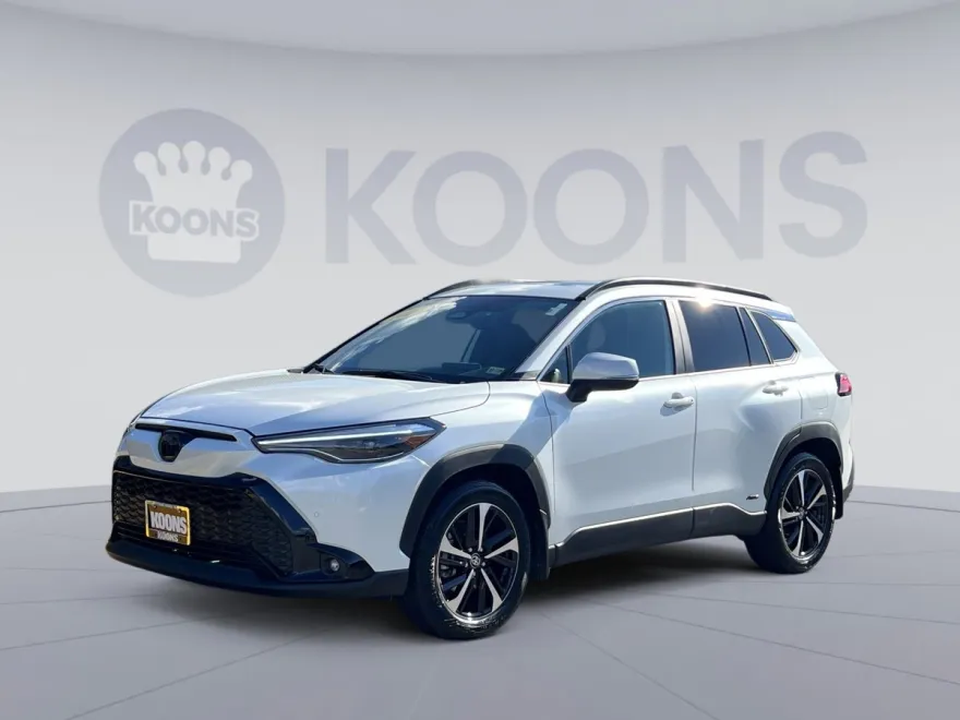 2024 Toyota Corolla Cross Hybrid XSE photo 1