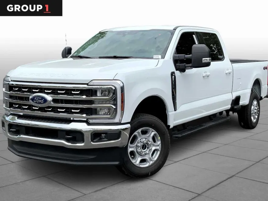 2026 Ford F-250 XLT photo 1