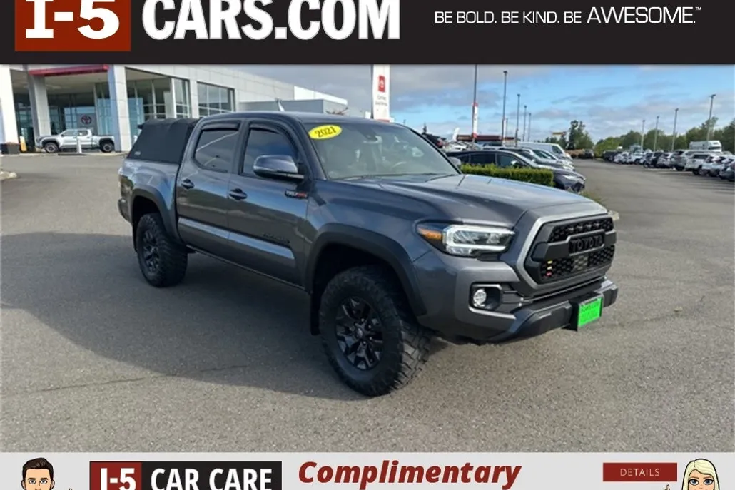 2021 Toyota Tacoma TRD Off-Road V6 photo 1