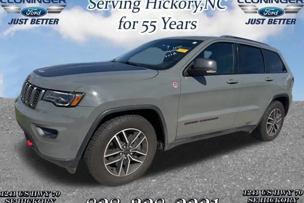 2020 Jeep Grand Cherokee Trailhawk photo 1
