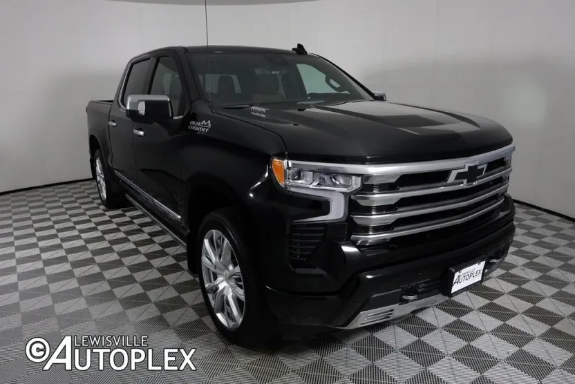 2025 Chevrolet Silverado 1500 High Country photo 1