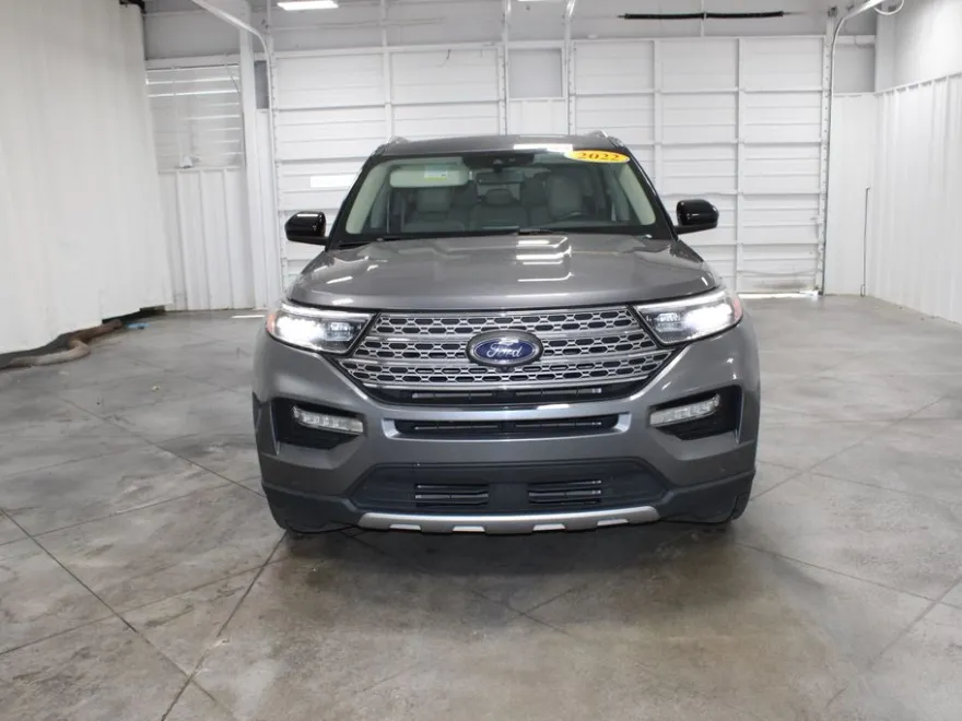 2022 Ford Explorer Limited photo 1