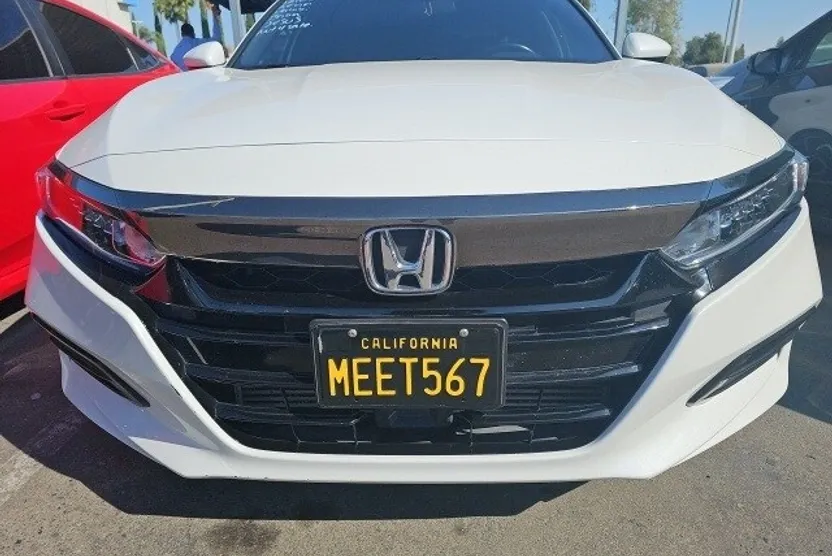 2020 Honda Accord Sport photo 1