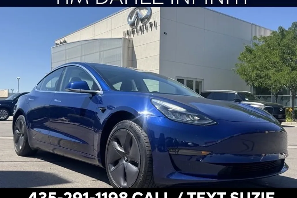 2018 Tesla Model 3 Long Range photo 1