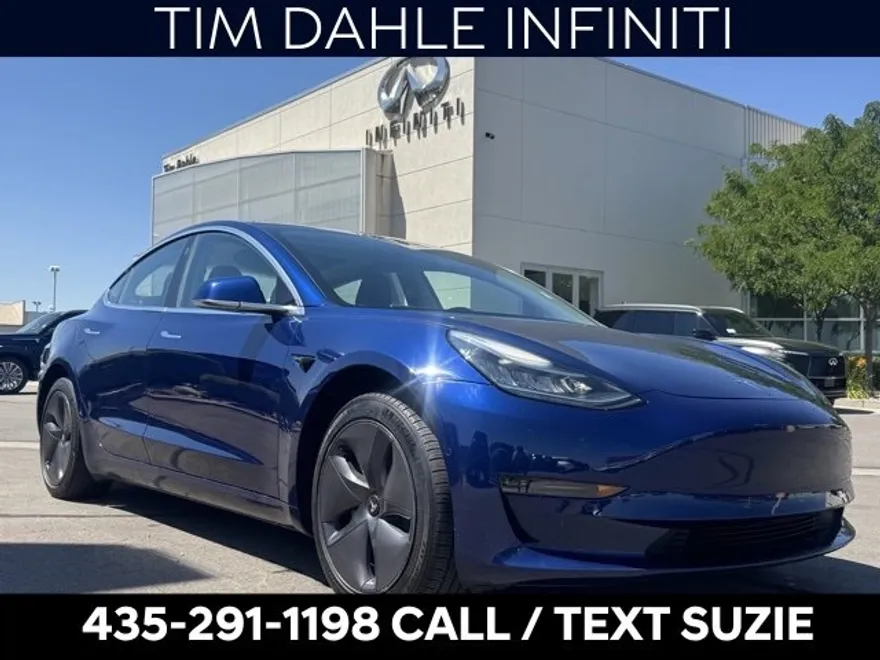 2018 Tesla Model 3 Long Range photo 1