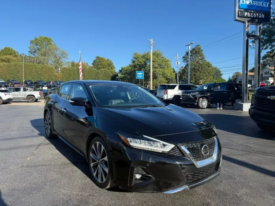 2021 Nissan Maxima Platinum photo 1