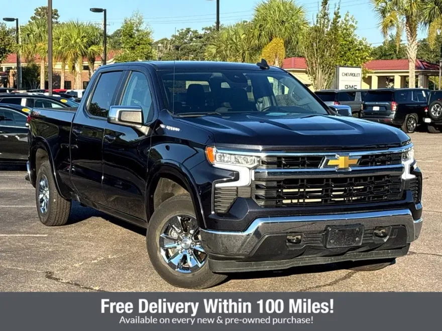 2023 Chevrolet Silverado 1500 LT photo 1