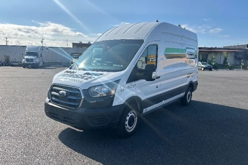 2022 Ford Transit photo 1